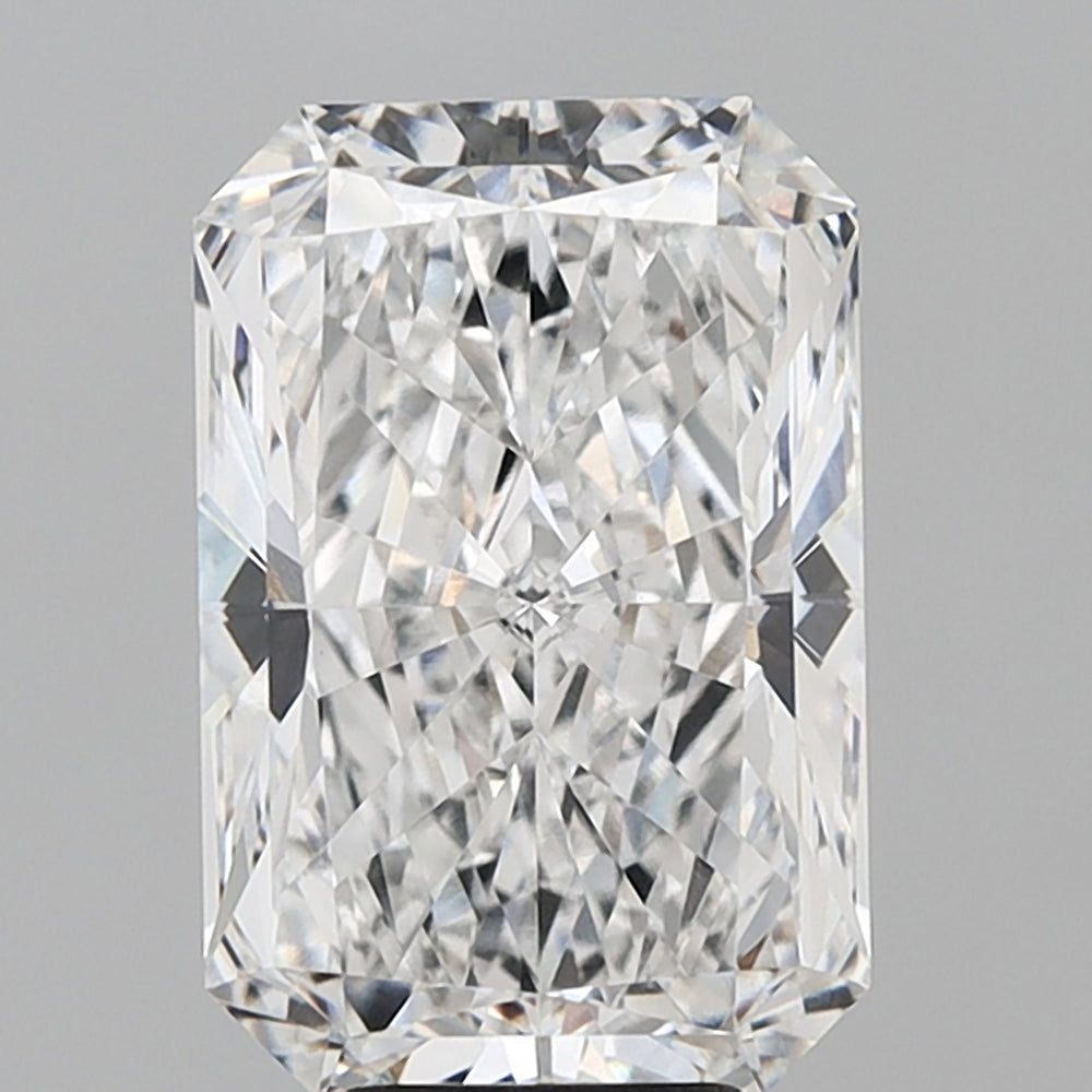 7.06 Carat Radiant Lab Diamond with  Cut Diamond in 14KT  view 1
