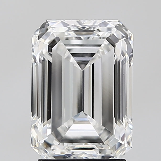 3.0 Carat Emerald Lab Diamond with  Cut Diamond in 14KT  view 1
