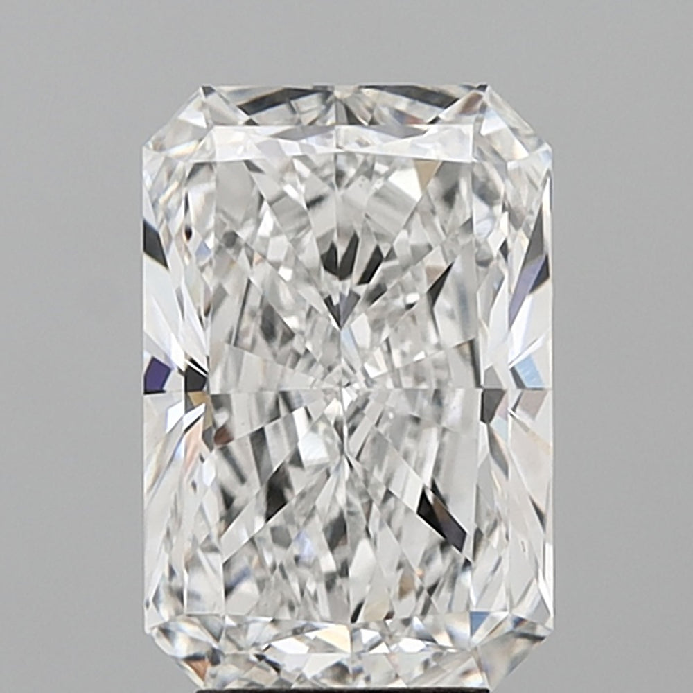 5.0 Carat Radiant Lab Diamond with  Cut Diamond in 14KT  view 1
