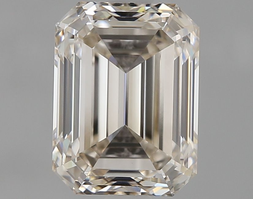 1.52 Carat Emerald Natural Diamond with  Cut Diamond in 14KT  view 1
