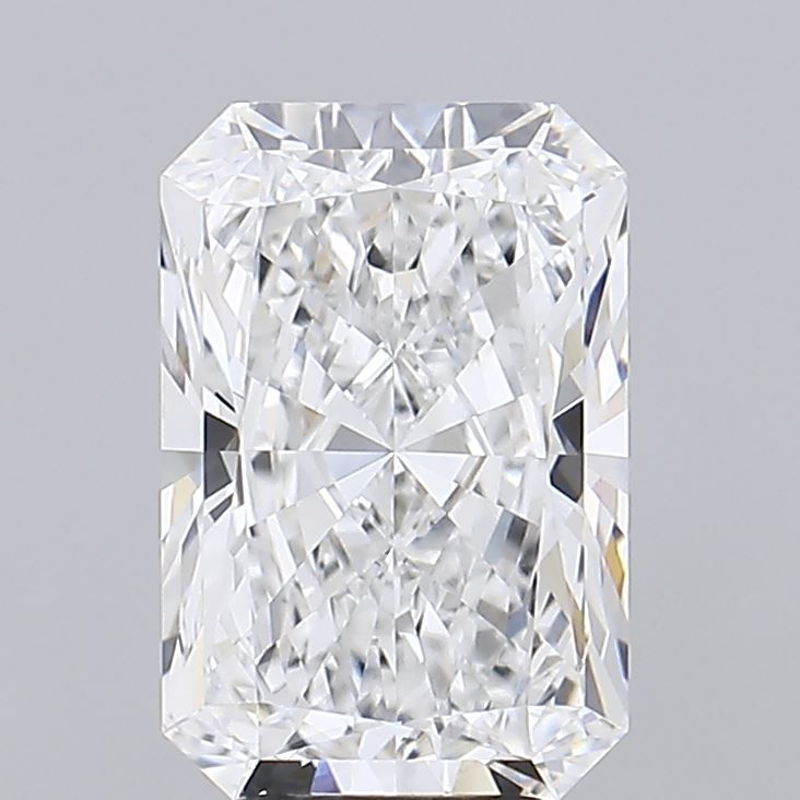 4.55 Carat Radiant Lab Diamond with  Cut Diamond in 14KT  view 1
