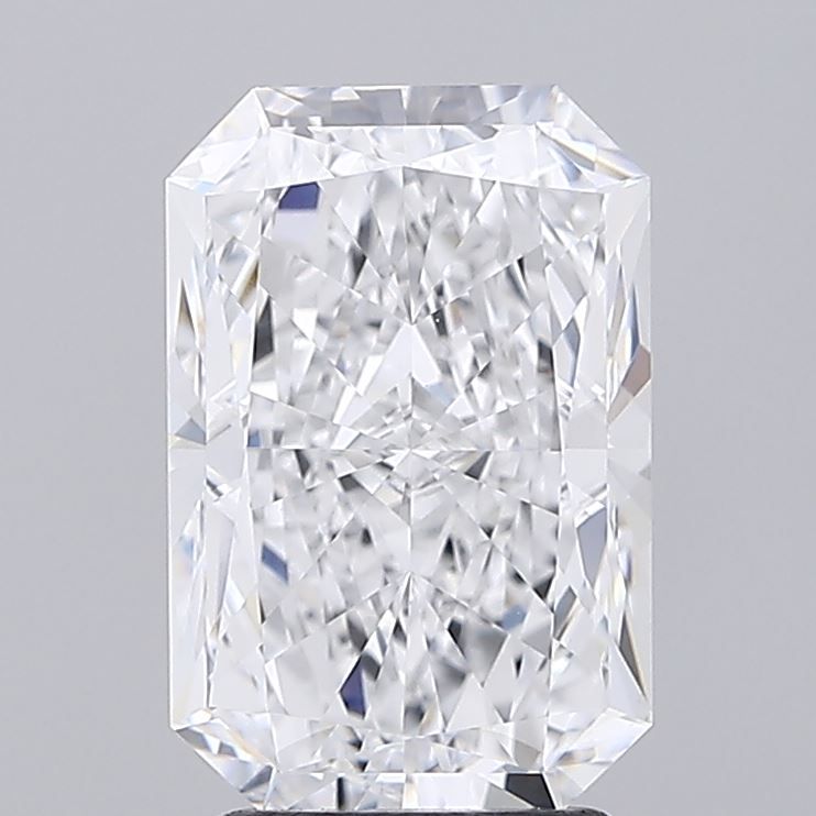 2.91 Carat Radiant Lab Diamond with  Cut Diamond in 14KT  view 1
