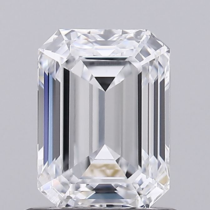 0.99 Carat Emerald Lab Diamond with  Cut Diamond in 14KT  view 1
