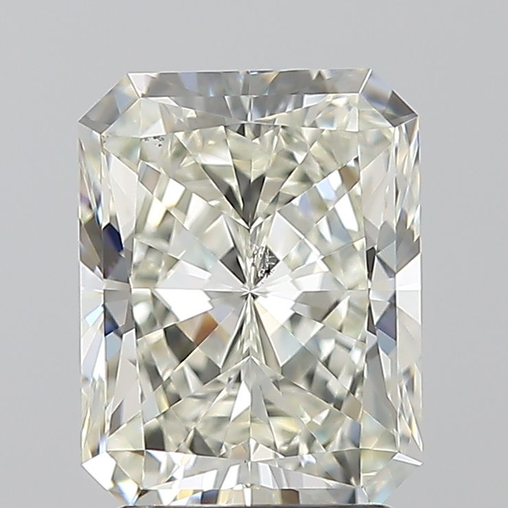 2.53 Carat Radiant Natural Diamond with  Cut Diamond in 14KT  view 1
