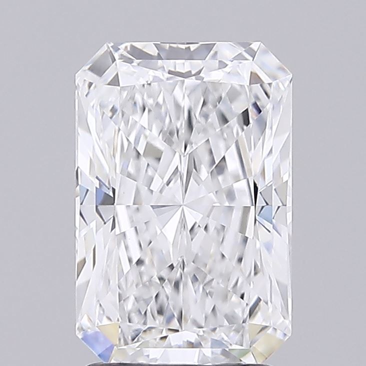 2.26 Carat Radiant Lab Diamond with  Cut Diamond in 14KT  view 1
