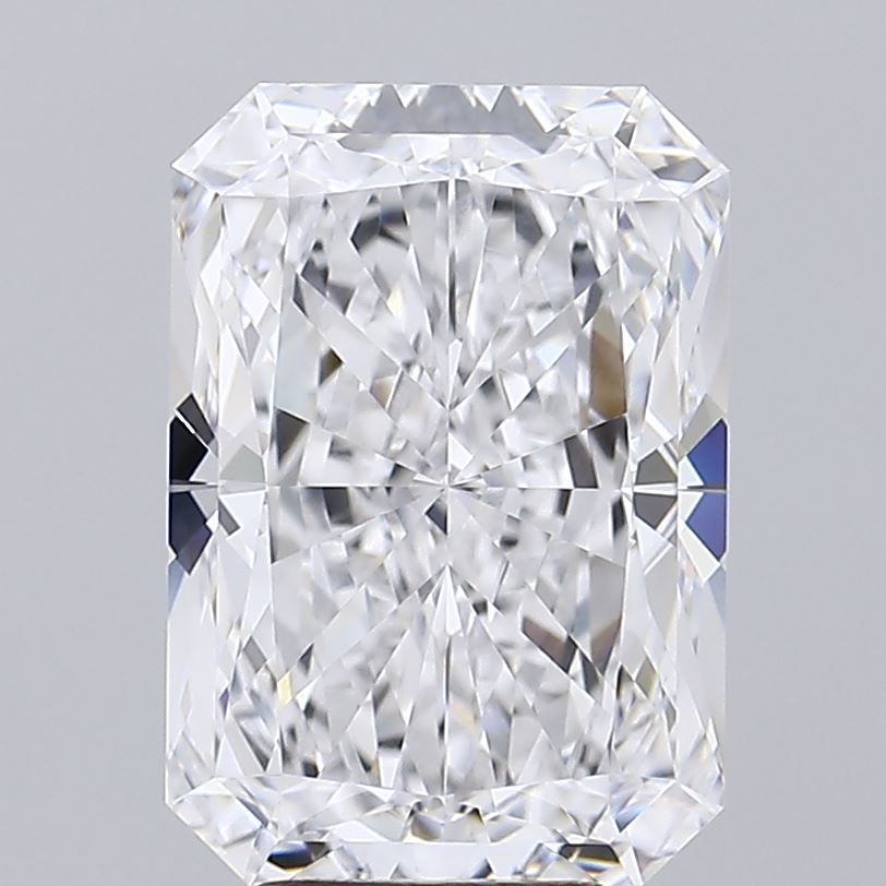 5.03 Carat Radiant Lab Diamond with  Cut Diamond in 14KT  view 1
