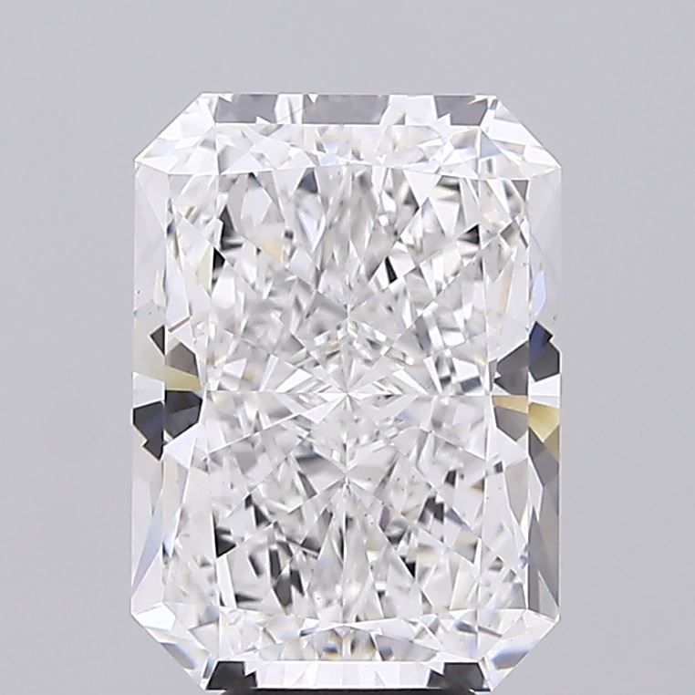7.02 Carat Radiant Lab Diamond with  Cut Diamond in 14KT  view 1
