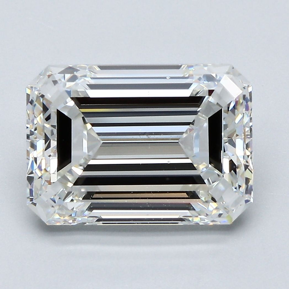 5.01 Carat Emerald Natural Diamond with  Cut Diamond in 14KT  view 1
