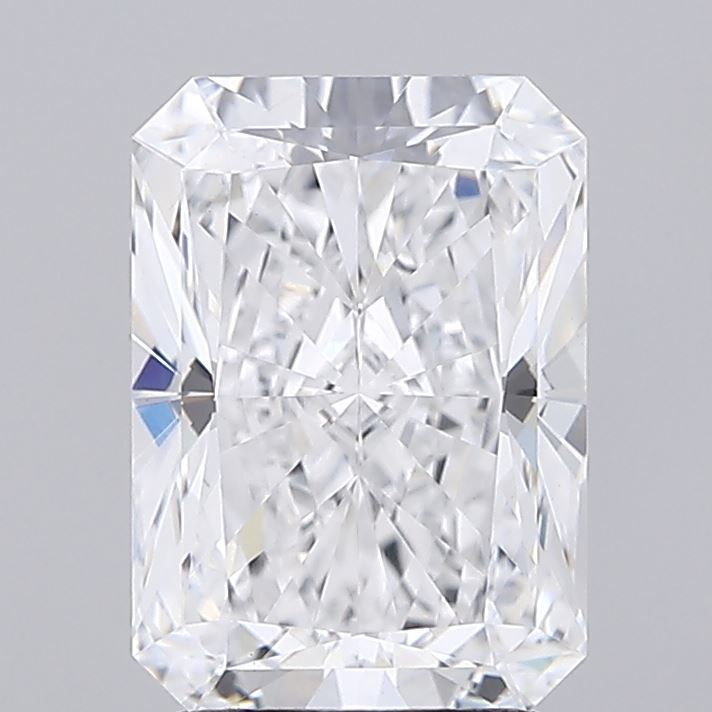 2.51 Carat Radiant Lab Diamond with  Cut Diamond in 14KT  view 1
