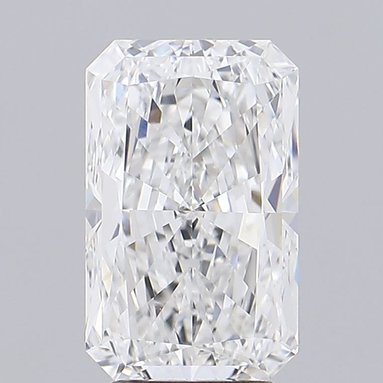 3.3 Carat Radiant Lab Diamond with  Cut Diamond in 14KT  view 1
