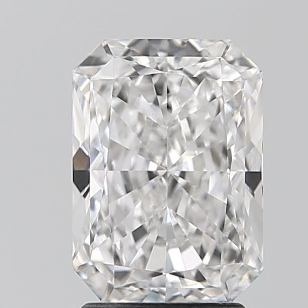 2.61 Carat Radiant Lab Diamond with  Cut Diamond in 14KT  view 1
