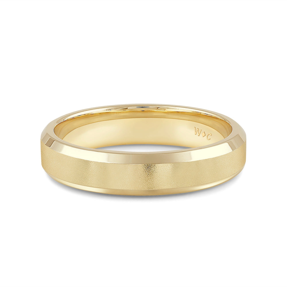 Men's Bevel Edge Comfort Fit Band with 18KT Yellow Gold / 5 Cut Diamond in 14KT Yellow Gold / 5 view 1
