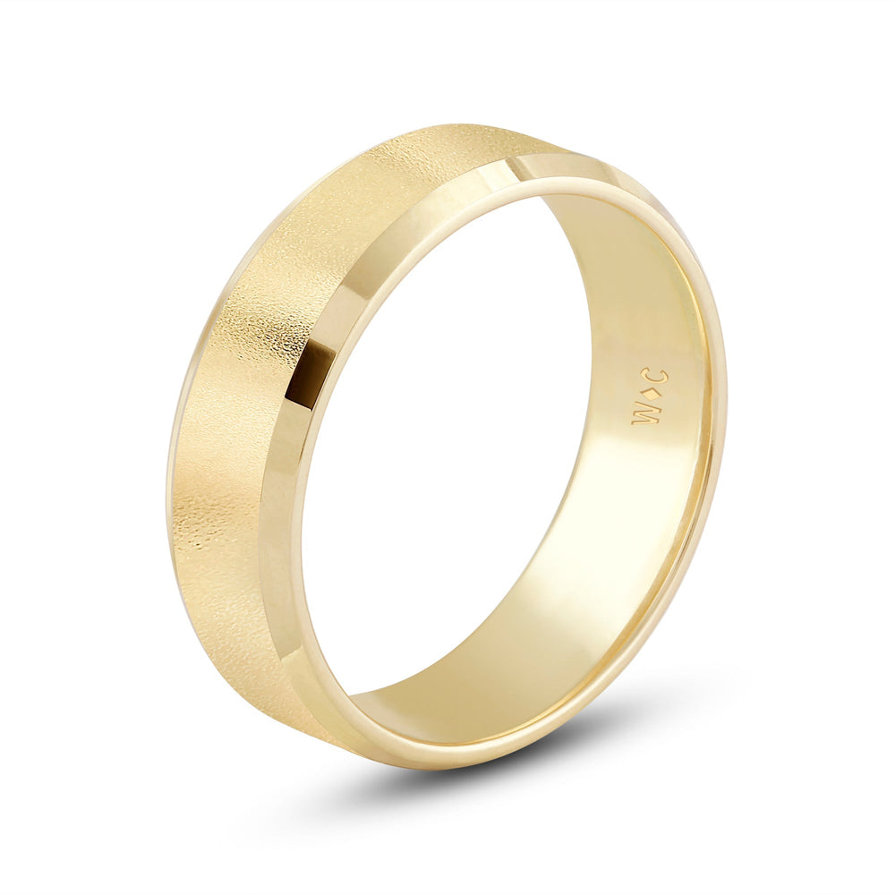 Men's Bevel Edge Comfort Fit Band with 18KT Yellow Gold / 7 Cut Diamond in 14KT Yellow Gold / 7 view 4
