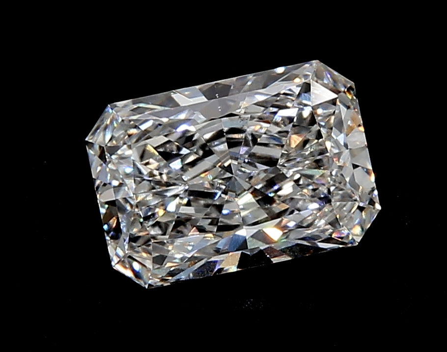 1.5 Carat Radiant Lab Diamond with  Cut Diamond in 14KT  view 1
