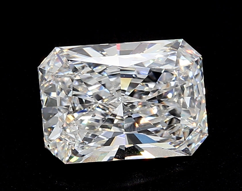 1.92 Carat Radiant Lab Diamond with  Cut Diamond in 14KT  view 1
