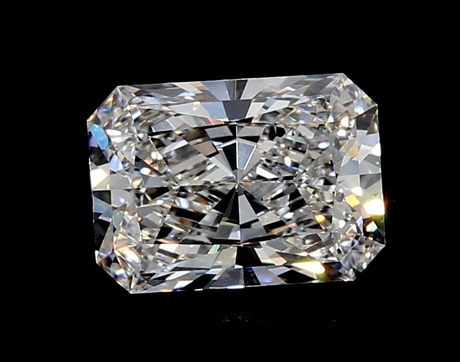 1.81 Carat Radiant Lab Diamond with  Cut Diamond in 14KT  view 1
