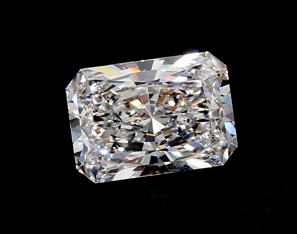 2.15 Carat Radiant Lab Diamond with  Cut Diamond in 14KT  view 1
