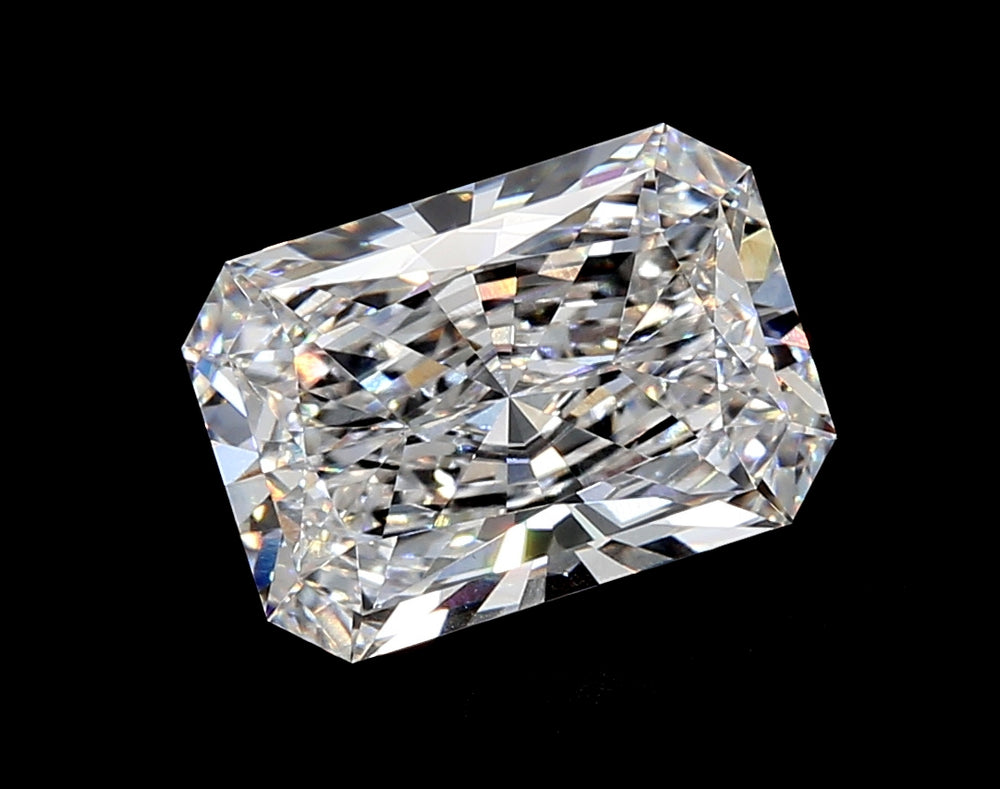 2.5 Carat Radiant Lab Diamond with  Cut Diamond in 14KT  view 1
