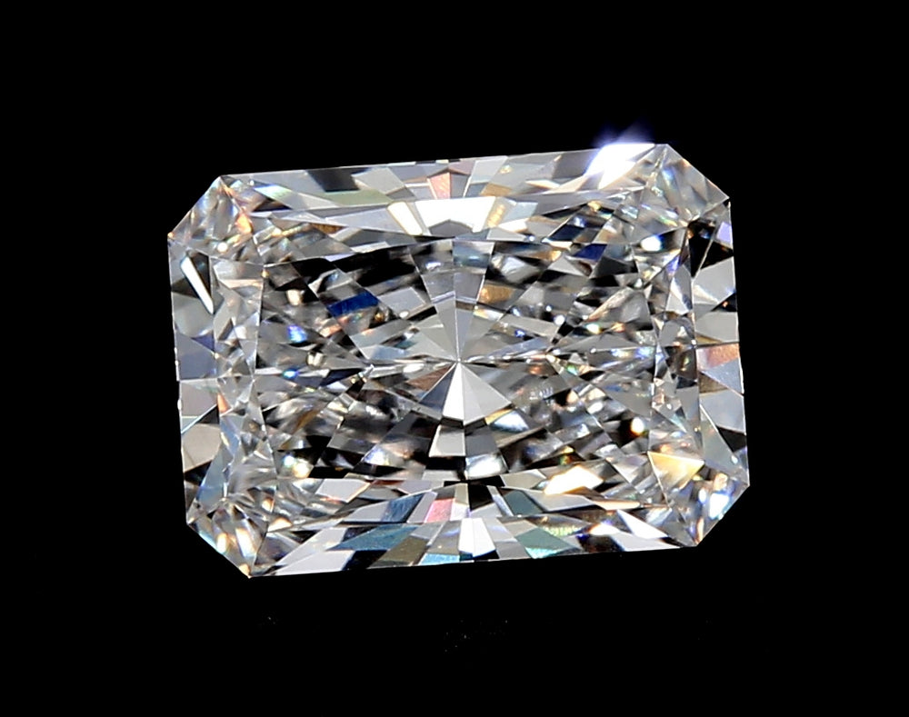 2.9 Carat Radiant Lab Diamond with  Cut Diamond in 14KT  view 1

