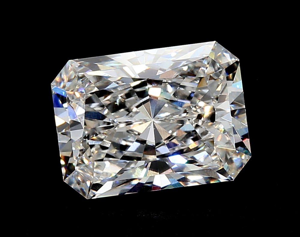 3.51 Carat Radiant Lab Diamond with  Cut Diamond in 14KT  view 1
