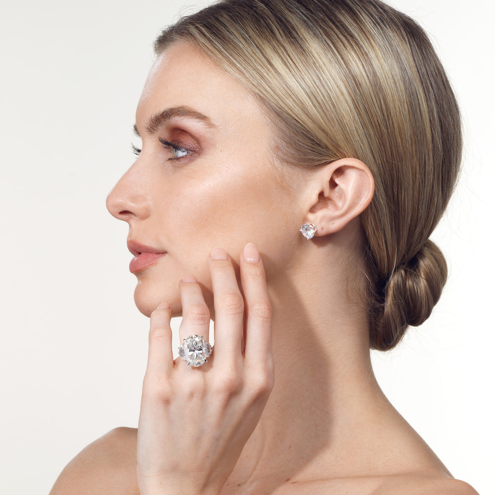 Model Wearing The Cézanne Ring with Lab Grown Diamond view