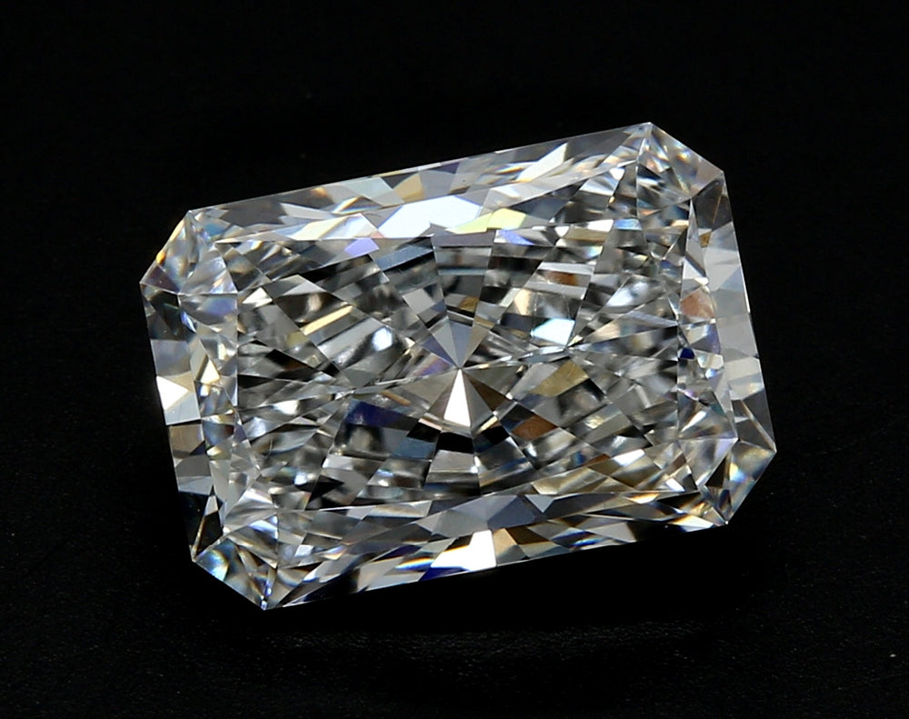 8.02 Carat Radiant Lab Diamond with  Cut Diamond in 14KT  view 1
