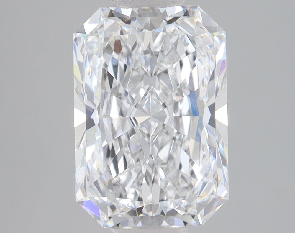2.59 Carat Radiant Lab Diamond with  Cut Diamond in 14KT  view 1
