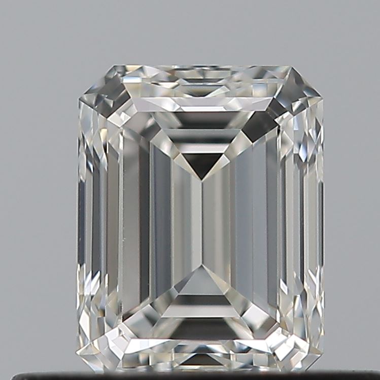 0.5 Carat Emerald Natural Diamond with  Cut Diamond in 14KT  view 1
