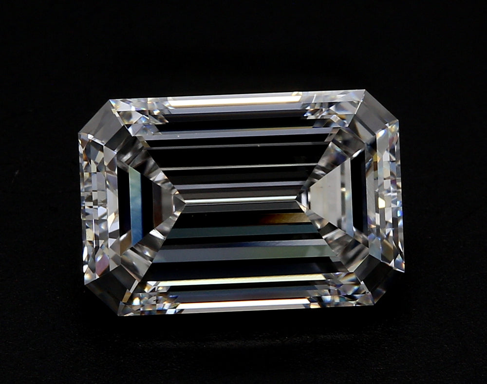 5.19 Carat Emerald Lab Diamond with  Cut Diamond in 14KT  view 1
