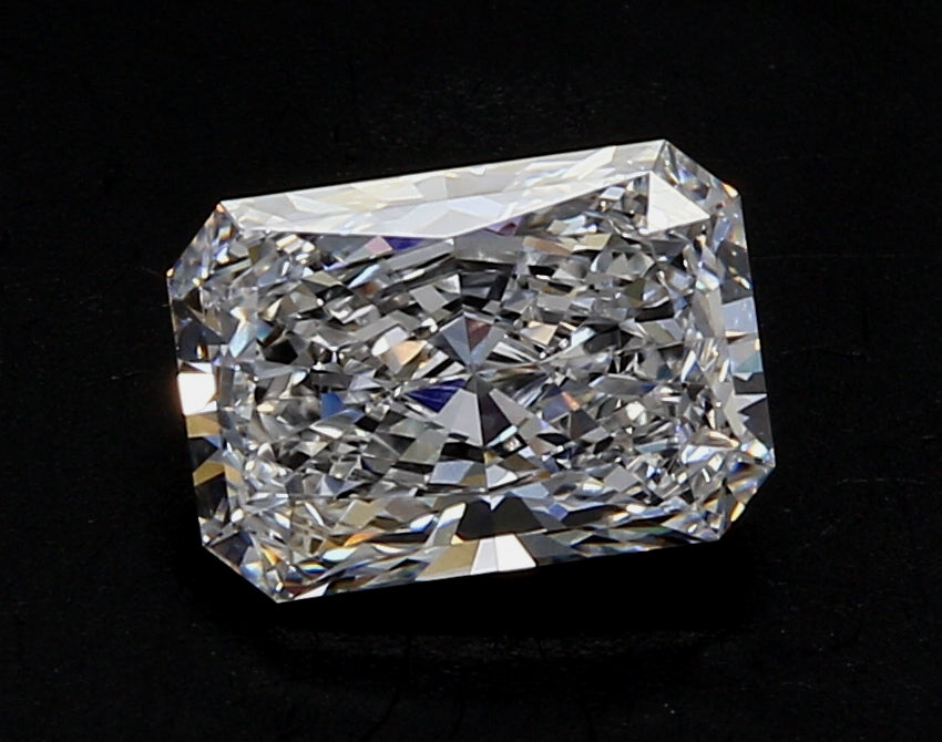 4.07 Carat Radiant Lab Diamond with  Cut Diamond in 14KT  view 1
