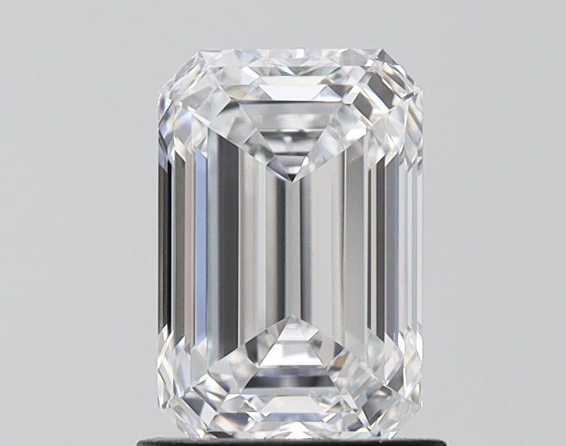 1.87 Carat Emerald Lab Diamond with  Cut Diamond in 14KT  view 1
