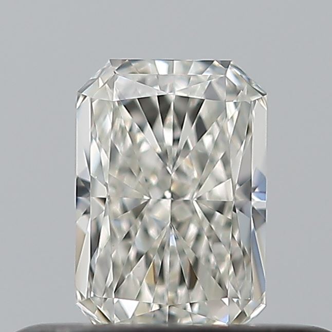 0.31 Carat Radiant Natural Diamond with  Cut Diamond in 14KT  view 1
