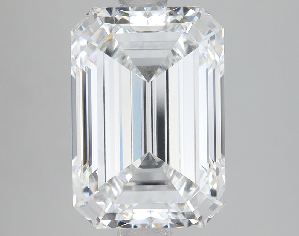 4.6 Carat Emerald Lab Diamond with  Cut Diamond in 14KT  view 1
