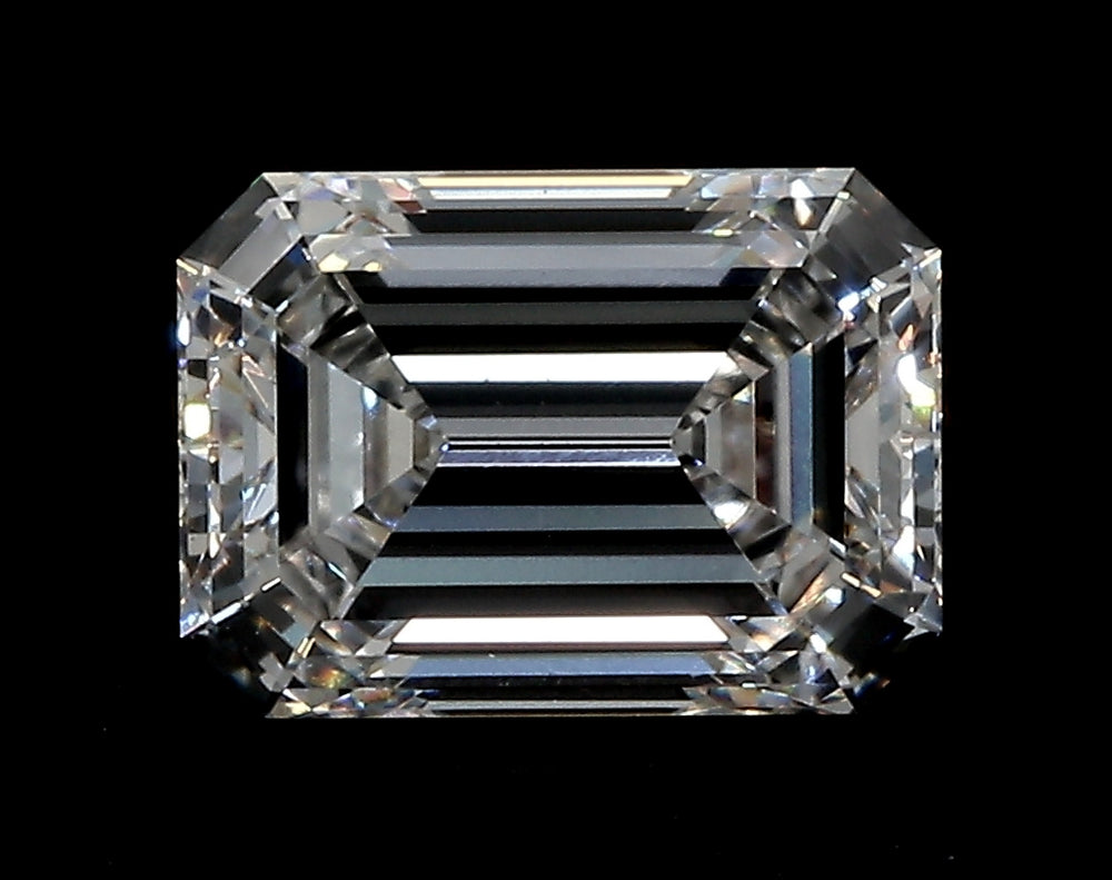 1.56 Carat Emerald Lab Diamond with  Cut Diamond in 14KT  view 1
