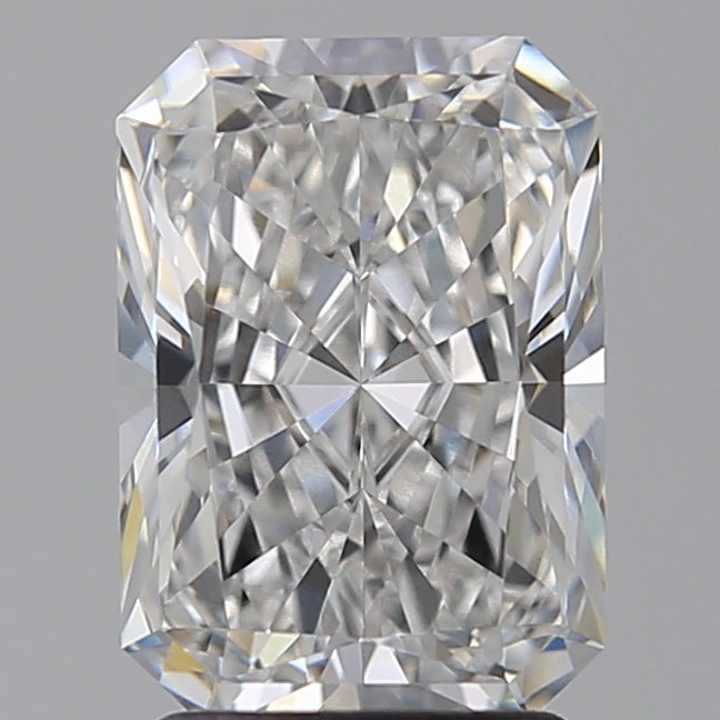2.52 Carat Radiant Lab Diamond with  Cut Diamond in 14KT  view 1
