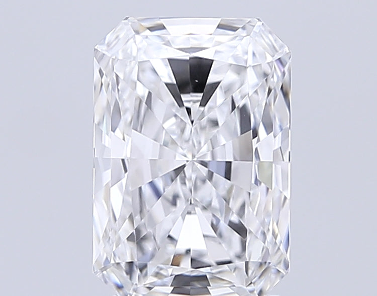 2.52 Carat Radiant Lab Diamond with  Cut Diamond in 14KT  view 1
