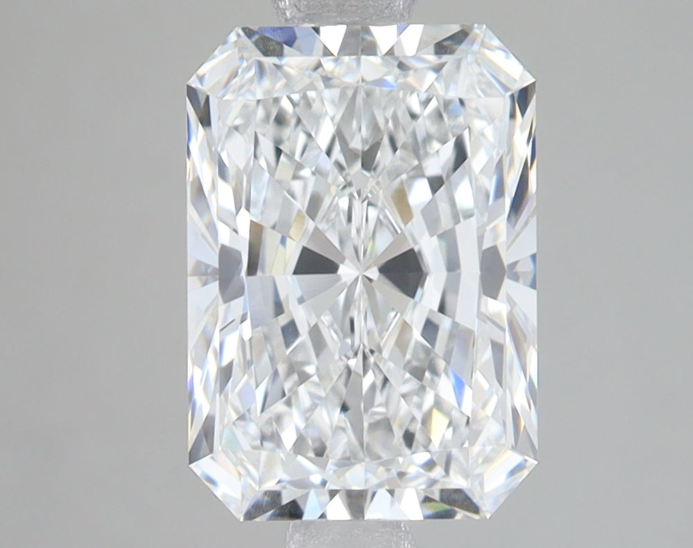 2.8 Carat Radiant Lab Diamond with  Cut Diamond in 14KT  view 1
