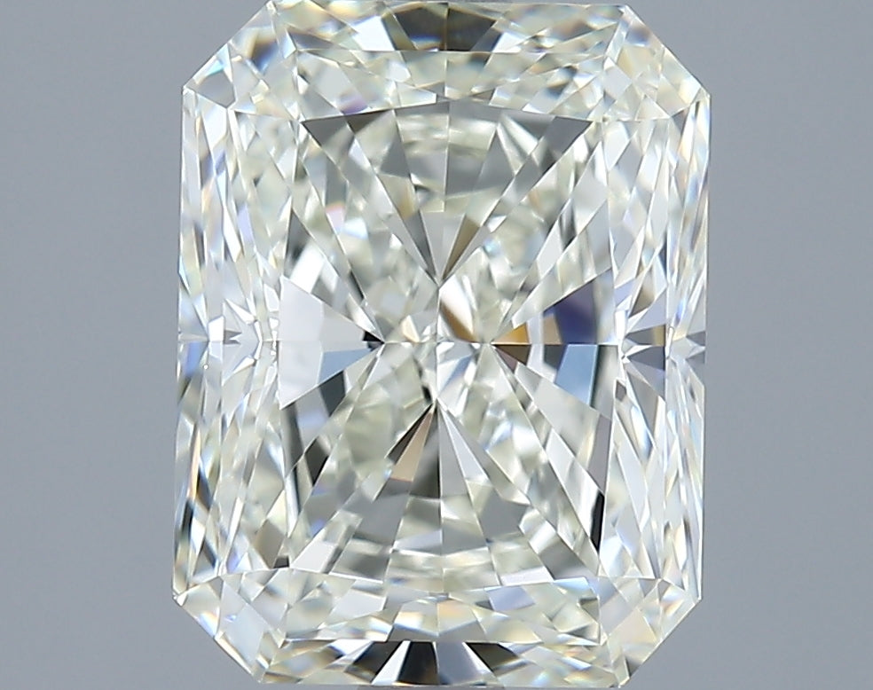 3.01 Carat Radiant Natural Diamond with  Cut Diamond in 14KT  view 1
