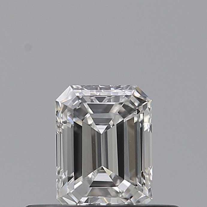 0.31 Carat Emerald Natural Diamond with  Cut Diamond in 14KT  view 1
