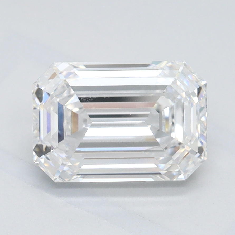 1.5 Carat Emerald Lab Diamond with  Cut Diamond in 14KT  view 1
