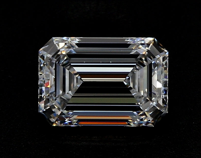 2.6 Carat Emerald Lab Diamond with  Cut Diamond in 14KT  view 1
