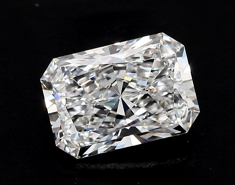 1.54 Carat Radiant Lab Diamond with  Cut Diamond in 14KT  view 1

