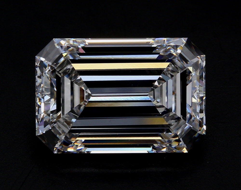 4.07 Carat Emerald Lab Diamond with  Cut Diamond in 14KT  view 1
