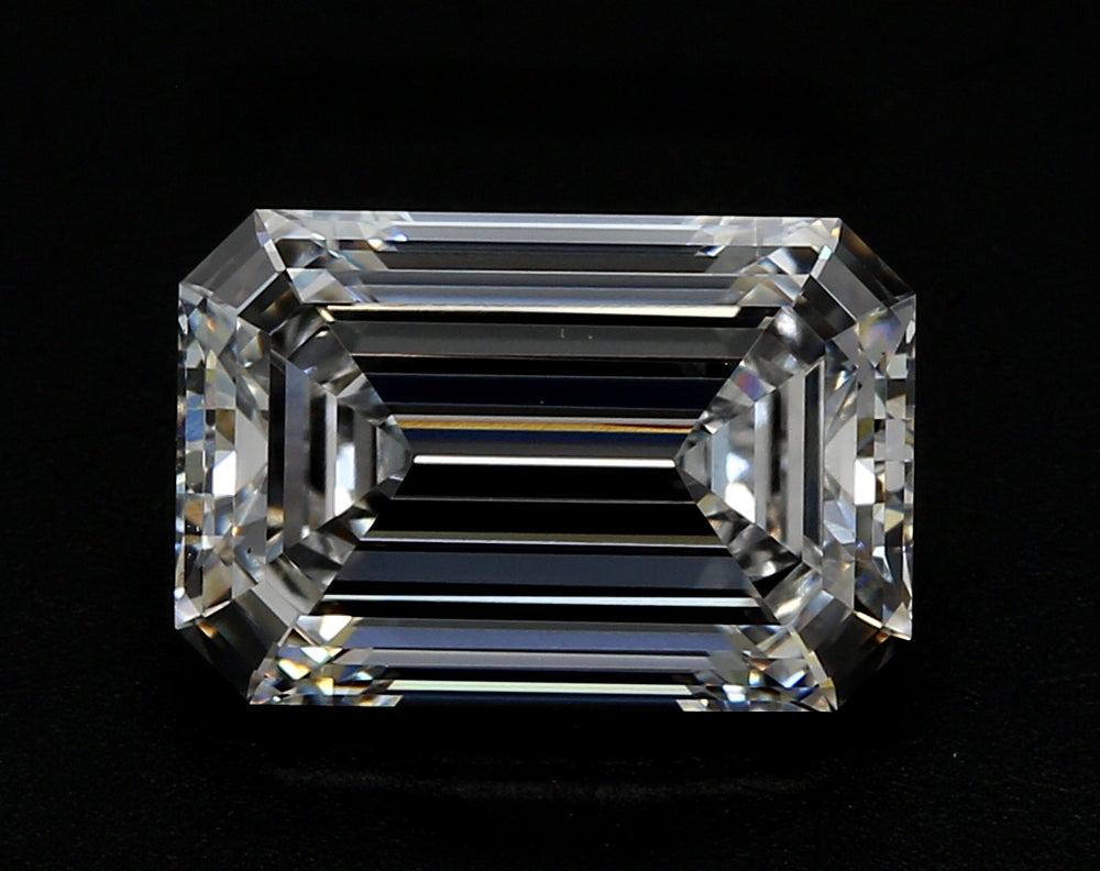 4.08 Carat Emerald Lab Diamond with  Cut Diamond in 14KT  view 1
