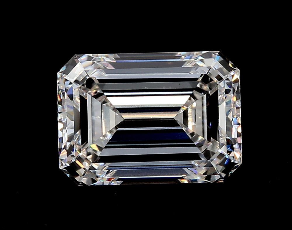 4.0 Carat Emerald Lab Diamond with  Cut Diamond in 14KT  view 1
