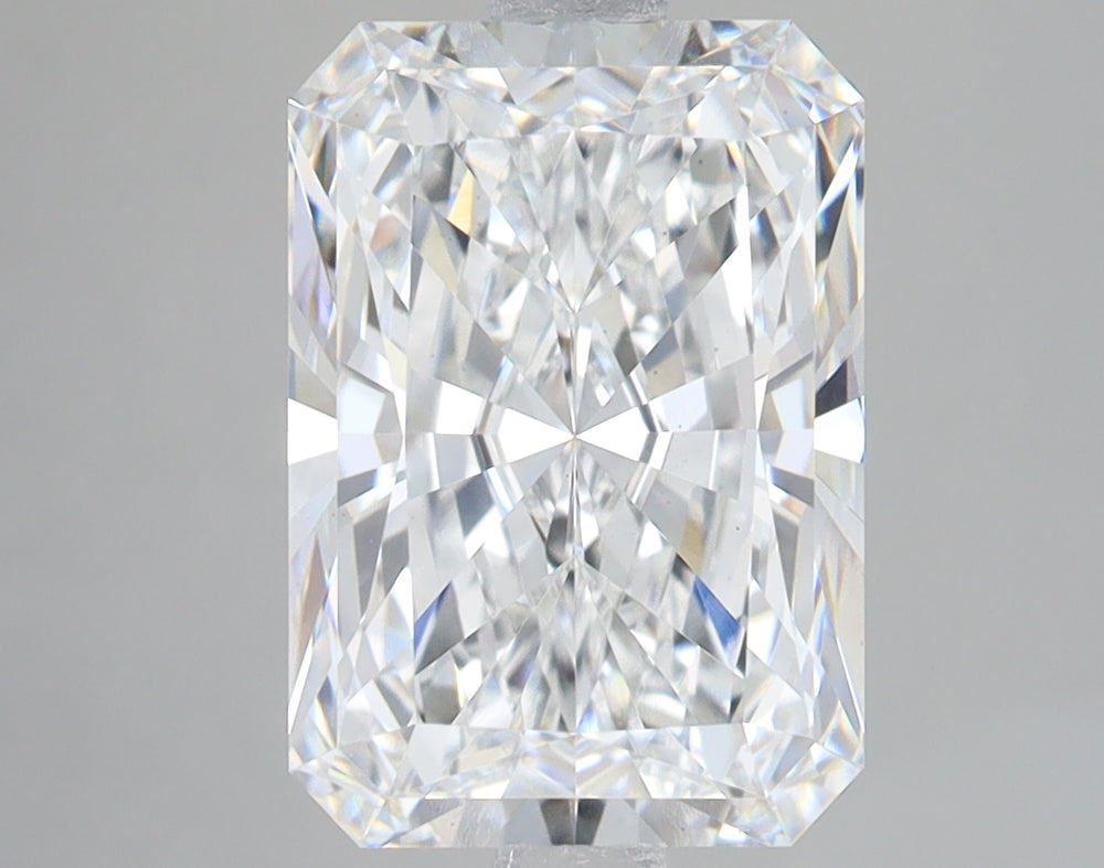 4.0 Carat Radiant Lab Diamond with  Cut Diamond in 14KT  view 1
