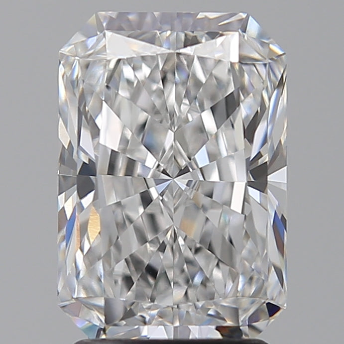 2.52 Carat Radiant Lab Diamond with  Cut Diamond in 14KT  view 1
