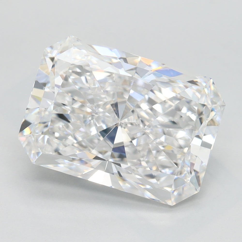 4.04 Carat Radiant Lab Diamond with  Cut Diamond in 14KT  view 1
