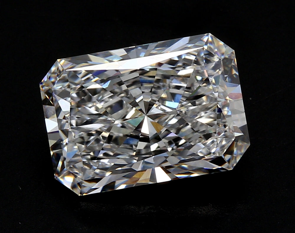 3.06 Carat Radiant Lab Diamond with  Cut Diamond in 14KT  view 1
