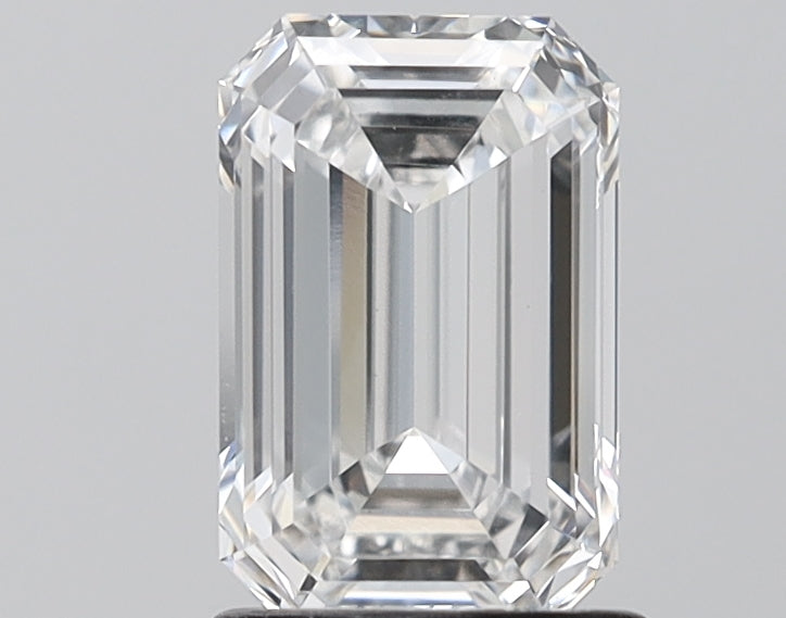 1.5 Carat Emerald Lab Diamond with  Cut Diamond in 14KT  view 1
